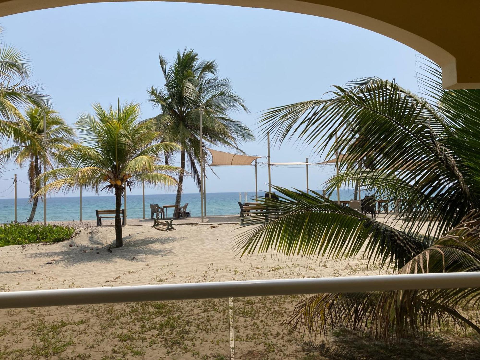 Honduras Shores Plantations เตลา ภายนอก รูปภาพ